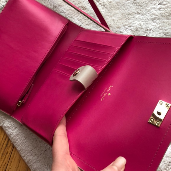 SOLD! ♠️HP 3/22!♠️ Kate Spade pink crossbody bag - Picture 10 of 10